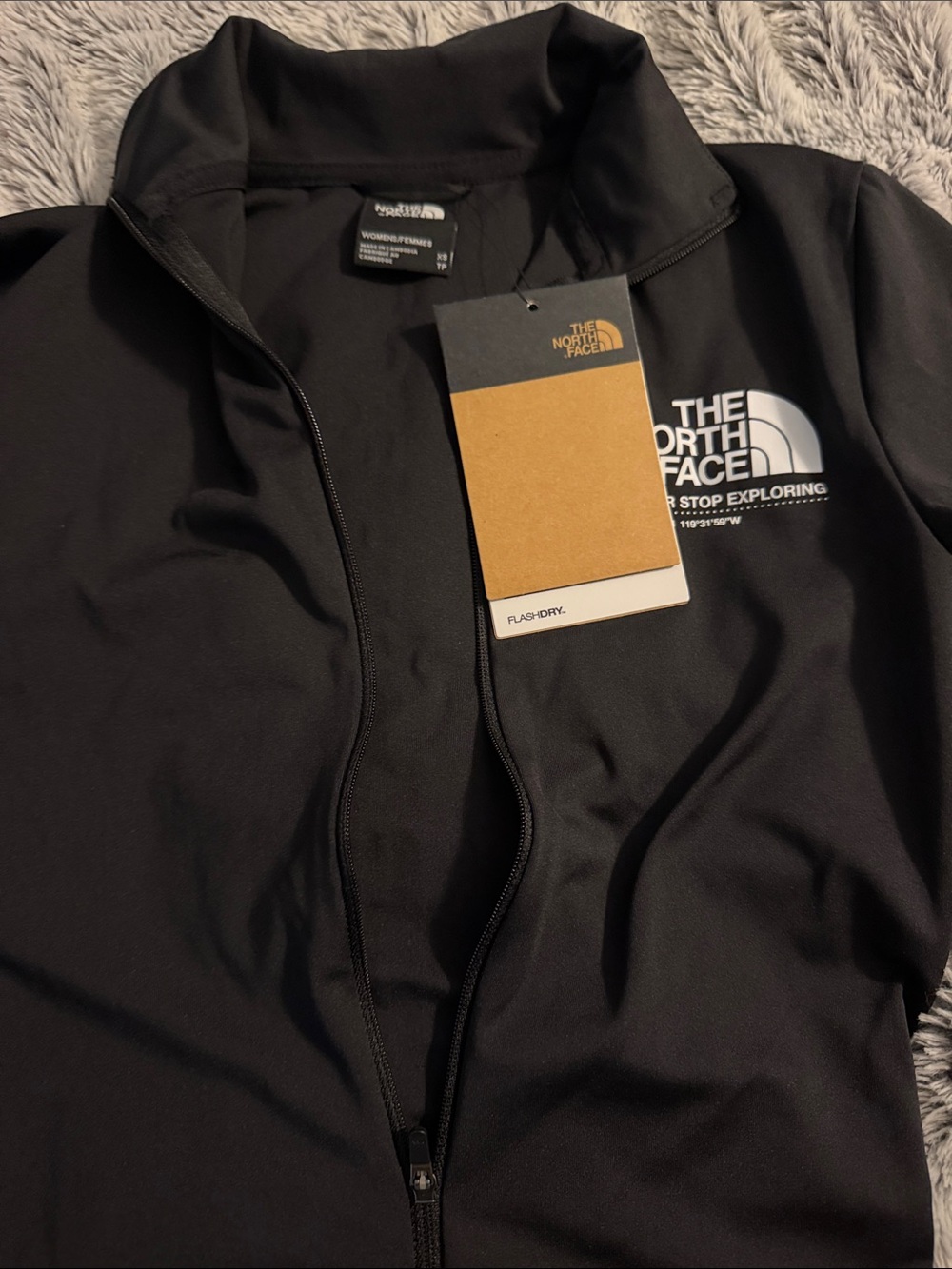 The North Face Women’s Black Zip-Up Lightweight Jacket xs
